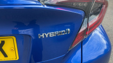 Toyota C-HR 1.8 Hybrid Dynamic 5dr CVT Hybrid Hatchback